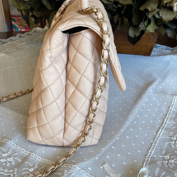 Chanel Medium Coco Quilted Caviar Leather Top Handle Shoulder Bag - Picture 4 of 13